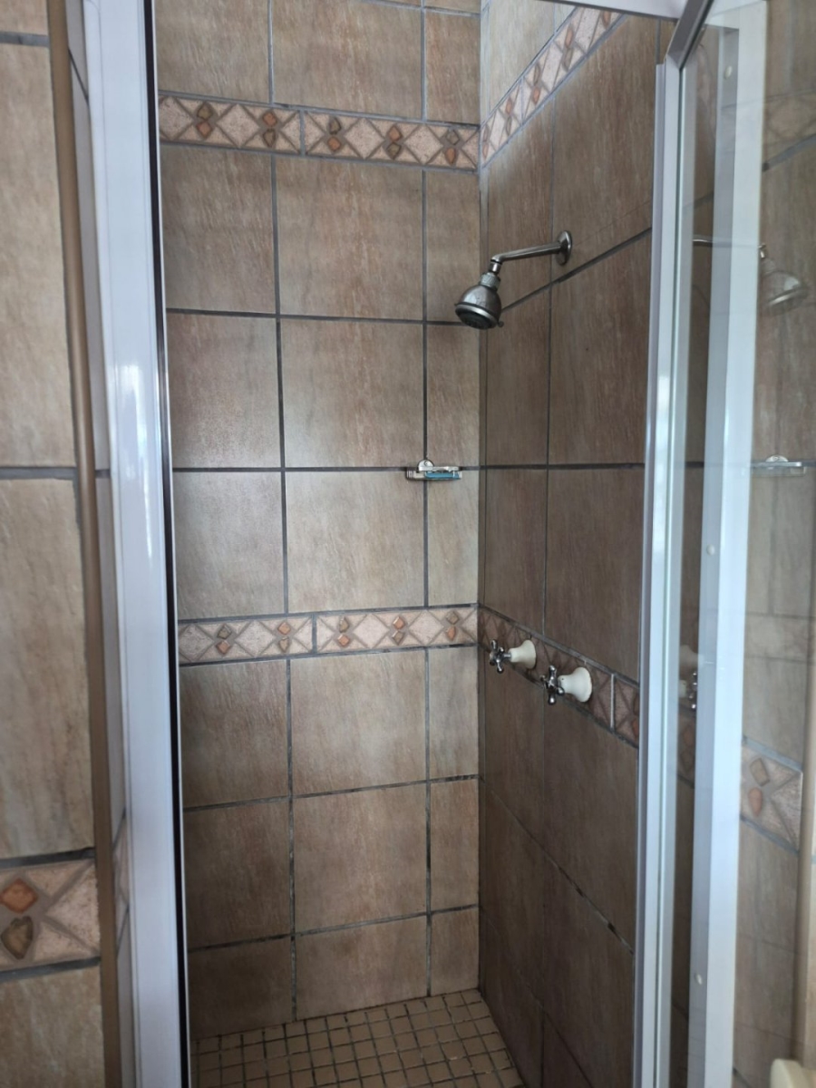 4 Bedroom Property for Sale in Blue Bend Eastern Cape